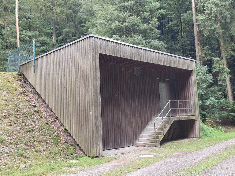 Hochbehälter und Aufbereitungsanlage in Eichenberg - Foto: Gemeinde Sailauf